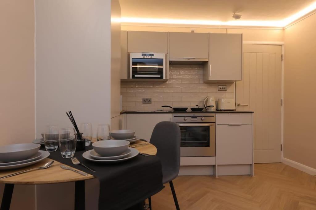 Riverside Serviced Apartments London Eksteriør bilde