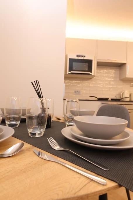 Riverside Serviced Apartments London Eksteriør bilde